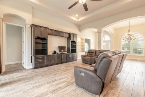 Villa ou maison à vendre à New Smyrna Beach, Floride: 3 chambres, 254.92 m2 № 2371513 - photo 22
