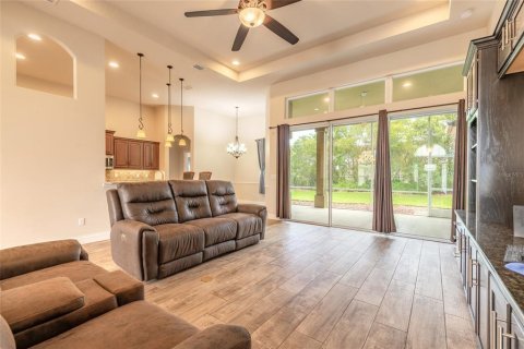 Villa ou maison à vendre à New Smyrna Beach, Floride: 3 chambres, 254.92 m2 № 2371513 - photo 20