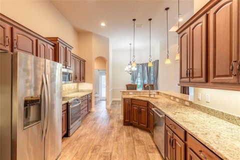 Villa ou maison à vendre à New Smyrna Beach, Floride: 3 chambres, 254.92 m2 № 2371513 - photo 5