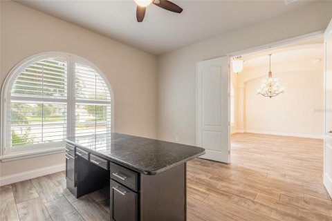 Villa ou maison à vendre à New Smyrna Beach, Floride: 3 chambres, 254.92 m2 № 2371513 - photo 24