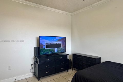 Copropriété à louer à Miami, Floride: 2 chambres, 69.68 m2 № 1983620 - photo 18