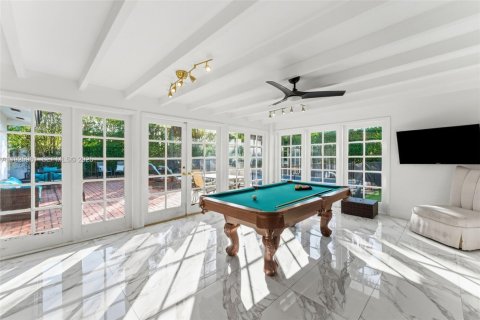 Villa ou maison à louer à Hollywood, Floride: 4 chambres, 226.59 m2 № 1984458 - photo 13