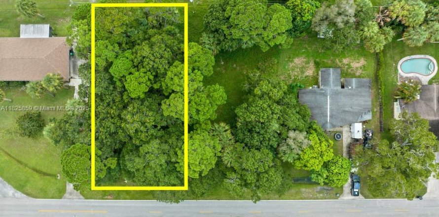 Land in St. Lucie, Florida № 1794144