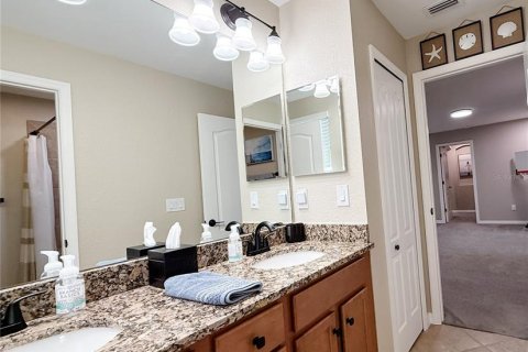 Villa ou maison à louer à Venice, Floride: 5 chambres, 305.18 m2 № 1743798 - photo 69