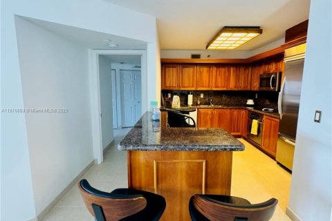 Copropriété à louer à Aventura, Floride: 2 chambres, 109.72 m2 № 1922173 - photo 8