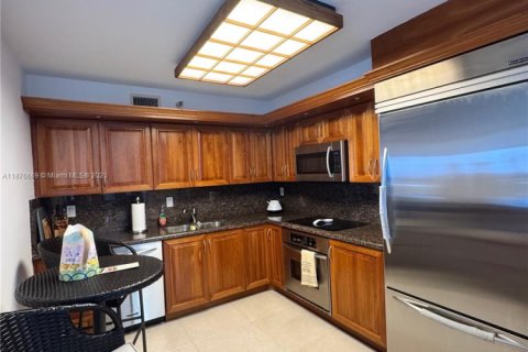Copropriété à louer à Aventura, Floride: 2 chambres, 109.72 m2 № 1922173 - photo 7