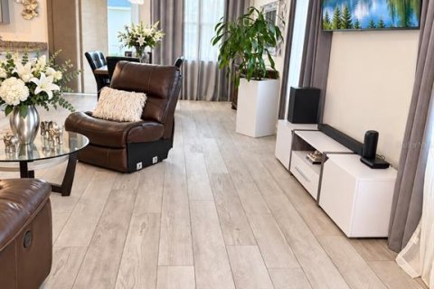Villa ou maison à vendre à Clermont, Floride: 4 chambres, 225.29 m2 № 2388586 - photo 13