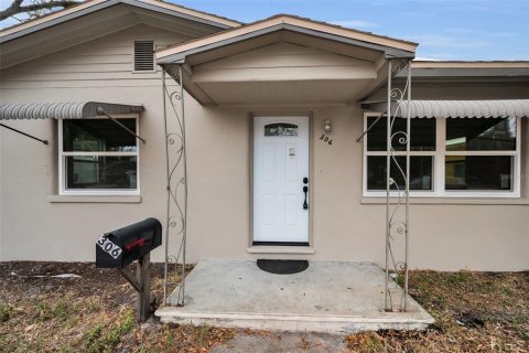 House in Clearwater, Florida 2 bedrooms, 89 sq.m. № 1658061 - photo 5