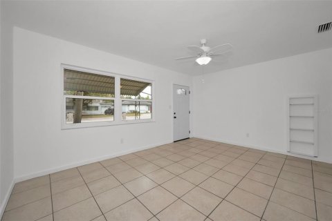 House in Clearwater, Florida 2 bedrooms, 89 sq.m. № 1658061 - photo 7