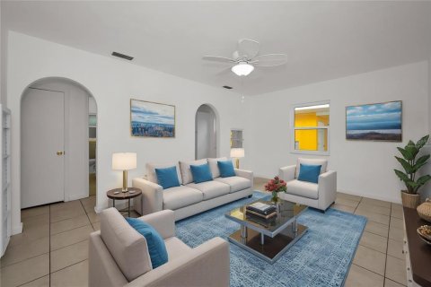 House in Clearwater, Florida 2 bedrooms, 89 sq.m. № 1658061 - photo 9