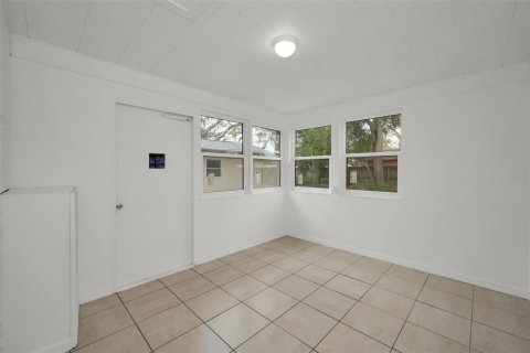 House in Clearwater, Florida 2 bedrooms, 89 sq.m. № 1658061 - photo 22