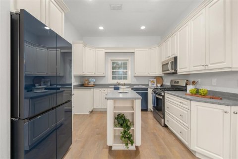 Casa en venta en Gainesville, Florida, 4 dormitorios, 253.99 m2 № 2428672 - foto 11