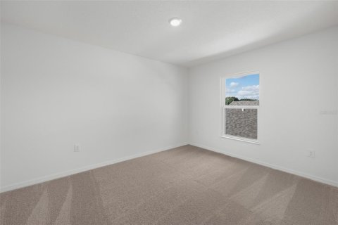 House in Poinciana, Florida 5 bedrooms, 208.47 sq.m. № 2218640 - photo 24