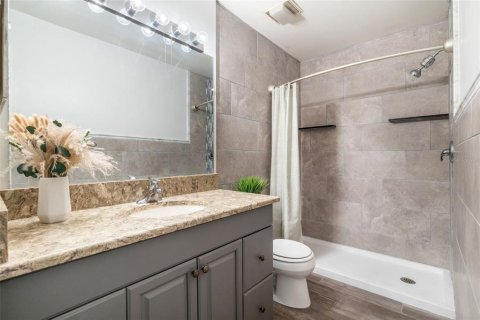 Condo in Palm Harbor, Florida, 1 bedroom  № 1828620 - photo 4