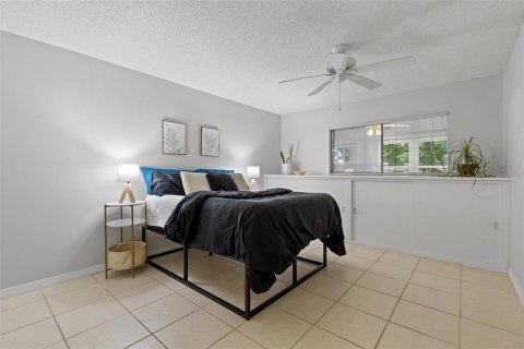 Condo in Palm Harbor, Florida, 1 bedroom  № 1828620 - photo 5