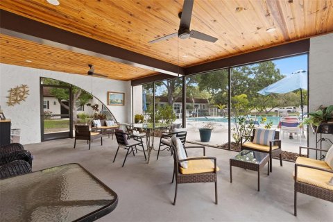 Condo in Palm Harbor, Florida, 1 bedroom  № 1828620 - photo 13