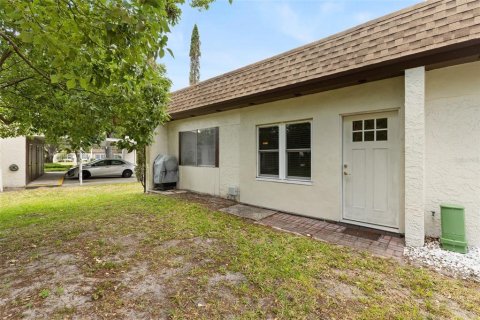 Condo in Palm Harbor, Florida, 1 bedroom  № 1828620 - photo 15