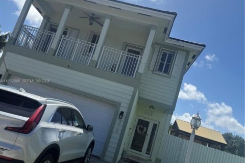 House in Homestead, Florida 4 bedrooms, 163.69 sq.m. № 1973475 - photo 27