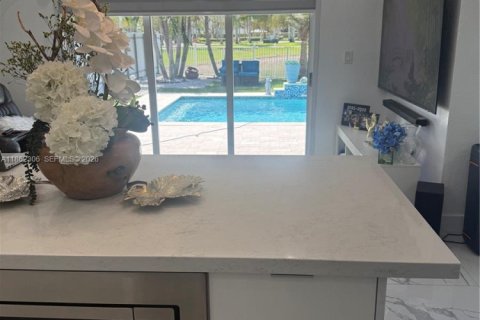 House in Homestead, Florida 4 bedrooms, 163.69 sq.m. № 1973475 - photo 14