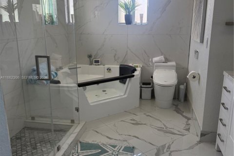 House in Homestead, Florida 4 bedrooms, 163.69 sq.m. № 1973475 - photo 19