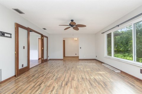 House in Longwood, Florida 3 bedrooms, 184.32 sq.m. № 1911049 - photo 5