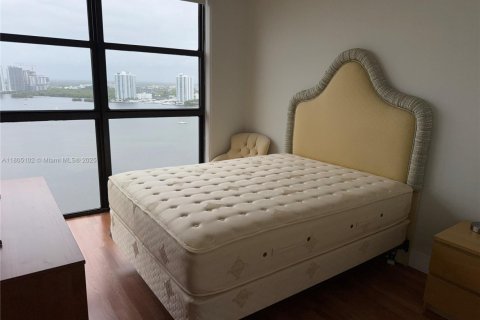 Copropriété à louer à Aventura, Floride: 2 chambres, 125.42 m2 № 1960079 - photo 21