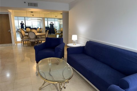 Copropriété à louer à Aventura, Floride: 2 chambres, 125.42 m2 № 1960079 - photo 13
