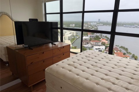 Copropriété à louer à Aventura, Floride: 2 chambres, 125.42 m2 № 1960079 - photo 22