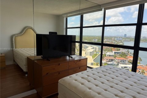 Copropriété à louer à Aventura, Floride: 2 chambres, 125.42 m2 № 1960079 - photo 9