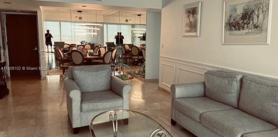 Condo à Aventura, Floride, 2 chambres № 1960079