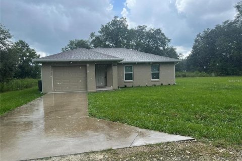 House in Ocala, Florida 3 bedrooms, 99.78 sq.m. № 1886200 - photo 1