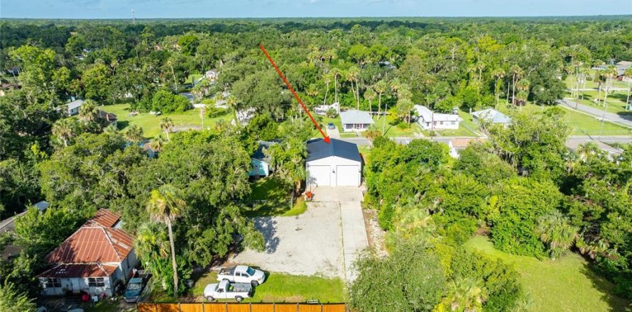House in New Smyrna Beach, Florida 2 bedrooms, 80.82 sq.m. № 1838450