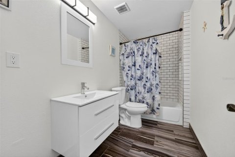 House in New Smyrna Beach, Florida 2 bedrooms, 80.82 sq.m. № 1838450 - photo 21