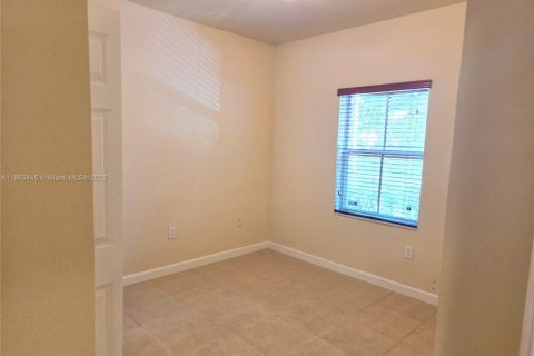 Casa en alquiler en Homestead, Florida, 4 dormitorios, 171.03 m2 № 1889857 - foto 14