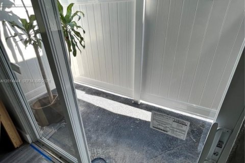 House in Fort Lauderdale, Florida № 2076426 - photo 5