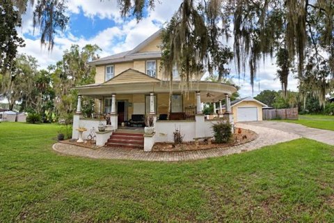 House in Inverness, Florida 5 bedrooms, 293.2 sq.m. № 2373486