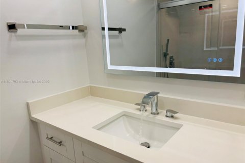Copropriété à vendre à Deerfield Beach, Floride: 1 chambre, 66.8 m2 № 1978203 - photo 5