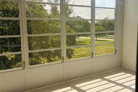 Copropriété à vendre à Deerfield Beach, Floride: 1 chambre, 66.8 m2 № 1978203 - photo 12