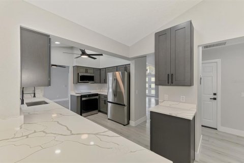 Casa en venta en Port Charlotte, Florida, 3 dormitorios, 234.67 m2 № 1880748 - foto 23