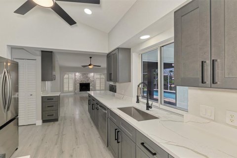 Casa en venta en Port Charlotte, Florida, 3 dormitorios, 234.67 m2 № 1880748 - foto 21