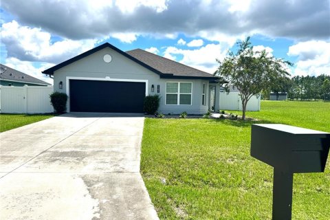 Villa ou maison à vendre à Poinciana, Floride: 3 chambres, 123.37 m2 № 1915311 - photo 2