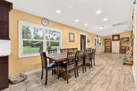 Casa en venta en Fruitland Park, Florida, 2 dormitorios, 142.7 m2 № 2273269 - foto 10