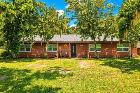 Casa en Fruitland Park, Florida 2 dormitorios, 142.7 m2 № 2273269