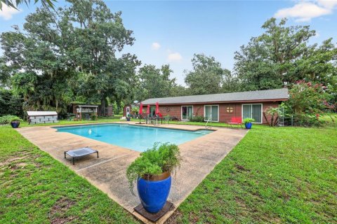 Casa en venta en Fruitland Park, Florida, 2 dormitorios, 142.7 m2 № 2273269 - foto 4