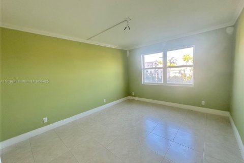 Condominio en venta en Fort Lauderdale, Florida, 1 dormitorio, 64.1 m2 № 1804414 - foto 12