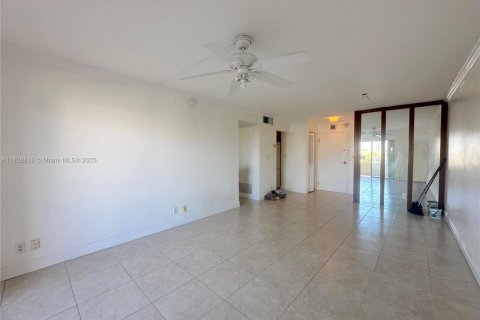 Condominio en venta en Fort Lauderdale, Florida, 1 dormitorio, 64.1 m2 № 1804414 - foto 6