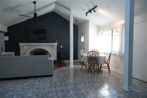 Casa en venta en Hudson, Florida, 2 dormitorios, 89.46 m2 № 1851237 - foto 9