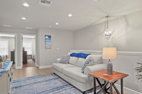 Adosado en venta en New Port Richey, Florida, 3 dormitorios, 190.54 m2 № 1816844 - foto 26