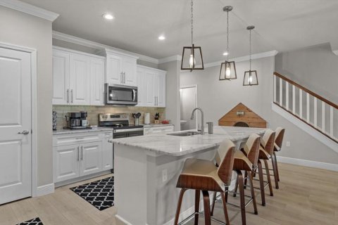 Adosado en venta en New Port Richey, Florida, 3 dormitorios, 190.54 m2 № 1816844 - foto 2