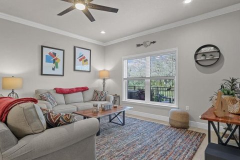 Adosado en venta en New Port Richey, Florida, 3 dormitorios, 190.54 m2 № 1816844 - foto 11